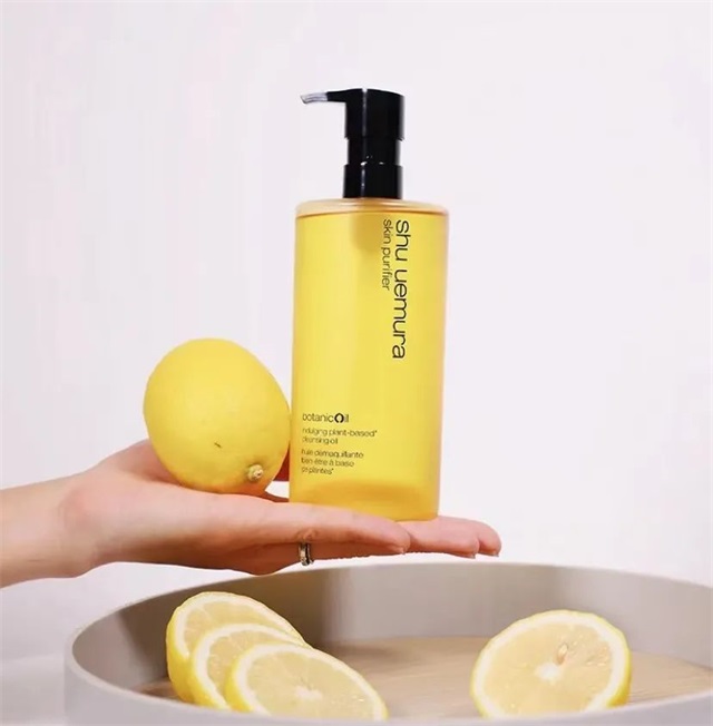 日本植村秀柚子洁颜油怎么样，植村秀洁颜油正确的使用方法