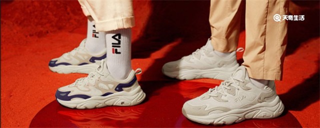 怎么系的老爹鞋鞋带，老爹鞋鞋带怎么系好看