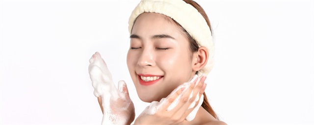洁面慕斯的功效，洁面慕斯能当洗面奶吗