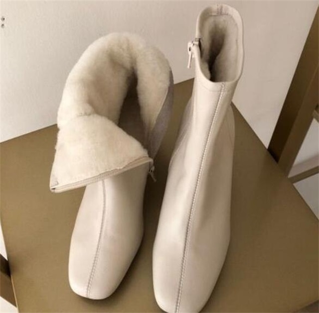 byfar是什么牌子