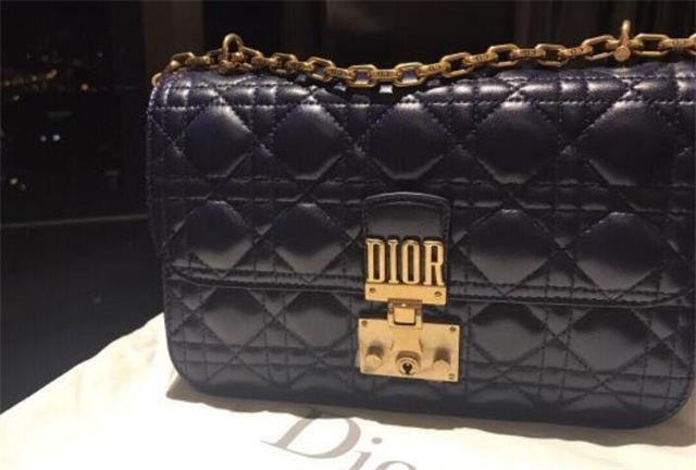 法国迪奥crown是什么牌子