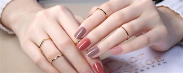 为什么美甲底胶不容易干