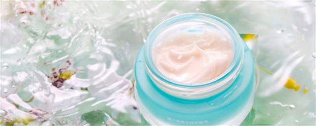 面霜可以当身体乳吗，面霜当身体乳用的效果