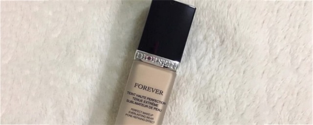 适合油性皮肤的粉底液有哪些