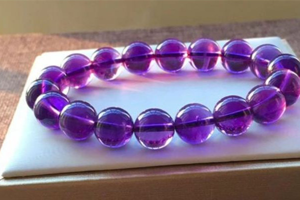 紫水晶会越戴越紫吗，紫水晶长期佩戴有什么变化