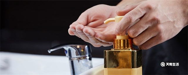 护发素和洗发水的区别是什么，护发素和洗发水的区别