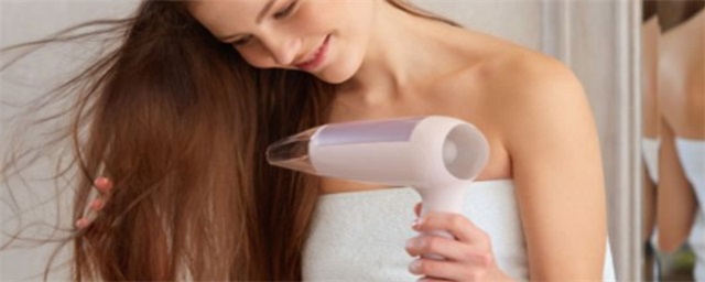  黑茶色和冷茶色有什么不同，黑茶色和冷茶色的区别