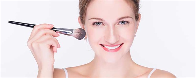 纪梵希四宫格散粉如何使用，纪梵希散粉使用方法