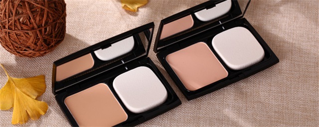 粉底和粉底液的区别和作用是什么，粉底和粉底液的区别和作用