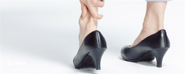 买到磨脚的鞋子怎么办，刚买的新鞋磨脚怎么办