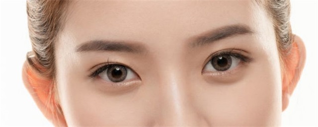 如何消除黑眼圈，黑眼圈的治疗方法