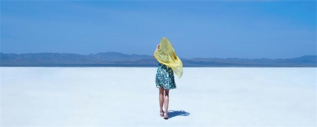  银行员工丝巾系法有哪些，银行员工丝巾系法