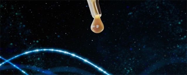 小棕瓶多大的人适合用，雅诗兰黛小棕瓶适合什么年龄