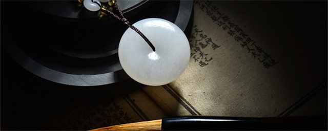 墨玉是什么玉种，墨玉是什么玉