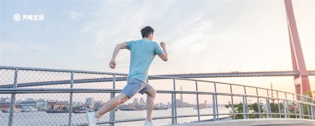 鸿星尔克是不是名牌，鸿星尔克是哪个国家的品牌