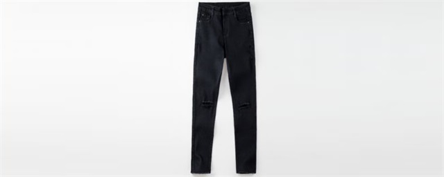 适合搭配卡其色风衣的裤子有哪些，卡其色风衣配什么裤子