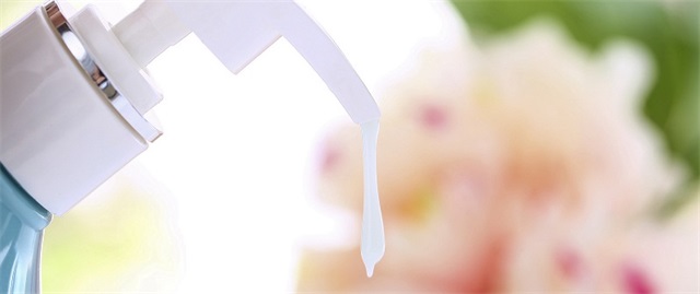 洗发前先用护发素好吗，用洗发水之前用护发素会怎样