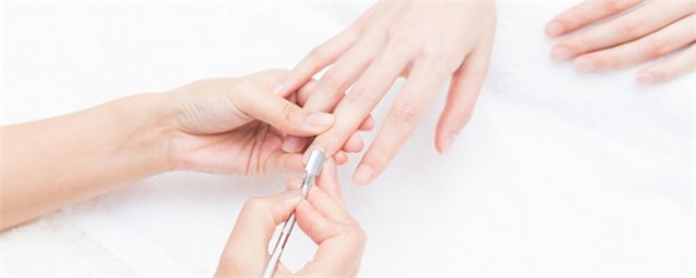 美甲镭射粉渐变，美甲镭射粉的成分有哪些