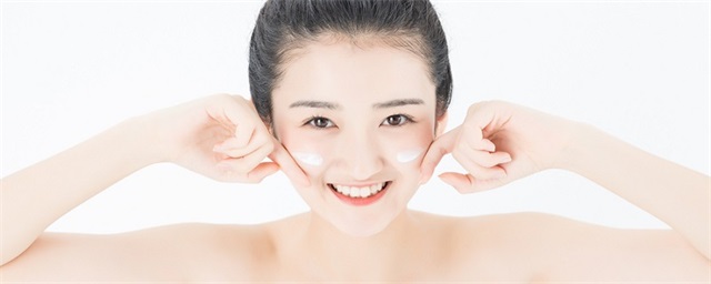 兰蔻粉水搭配什么使用，兰蔻粉水的使用方法