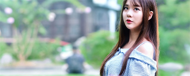 一字肩衣服防止上滑的方法，一字肩衣服怎么防止上滑