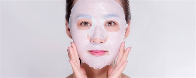 泥膜和面膜有什么不同，泥膜和面膜可以叠加使用吗