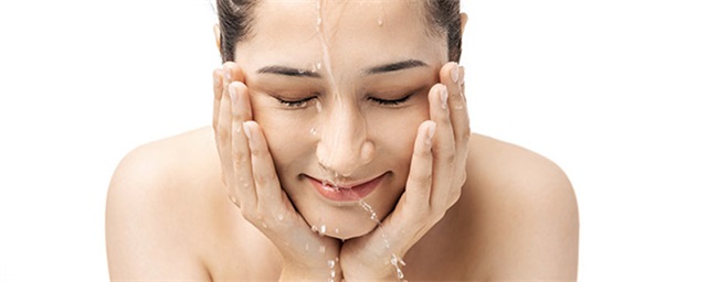 水乳睡前要不要洗掉，水乳睡前要洗掉吗