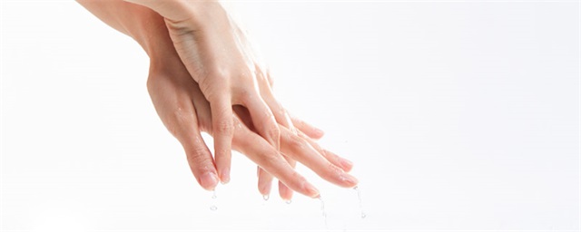  皮肤接触汽油可以用什么洗，皮肤接触汽油应该用什么洗