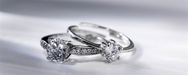 女人戴素圈戒指有什么意义，女人戴素圈戒指的意义