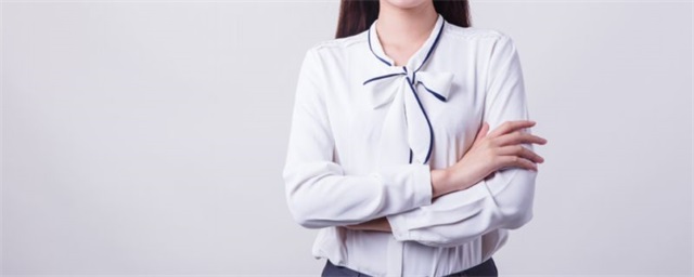 格纹阔腿裤适合哪些上衣，格纹阔腿裤搭配什么上衣