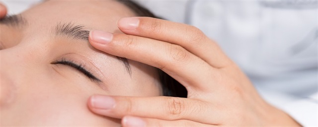 单眼皮怎么变双眼皮，单眼皮变双眼皮方法