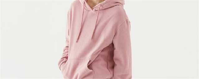 皮肤偏黄黑穿什么颜色，皮肤黑黄穿什么颜色衣服好看