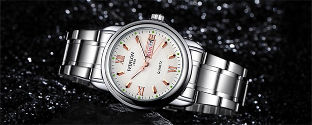 reverse手表上的字是什么意思，reverse手表上是什么意思