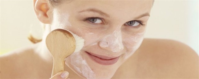 用牙膏洗脸有什么用