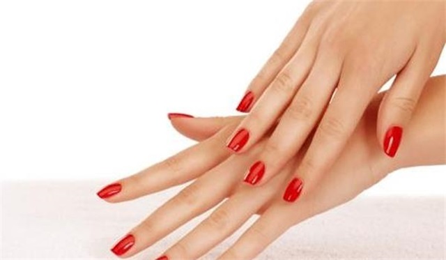 指甲油怎么能干得快一些?卸甲水伤害指甲吗?