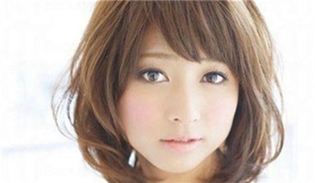 不同的脸型剪什么发型，2018脸型配发型女