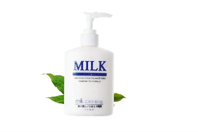 卸妆乳属于护肤品还是化妆品，卸妆乳用完感觉脸上很油