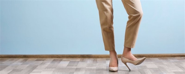  通勤和居家服装有什么特点，通勤和居家是什么意思