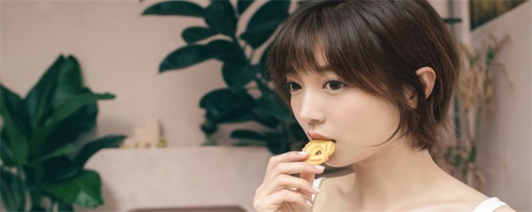 长方脸适合的短发有哪些，长方脸适合什么短发