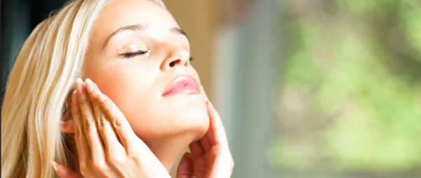 使用精华注意事项，涂抹精华液需要注意什么