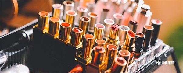 正装口红一支多少克，正装口红多少克一支