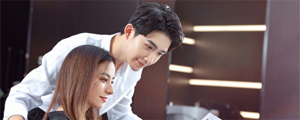 发泥和啫喱膏是一样的吗，发泥和啫喱膏的区别