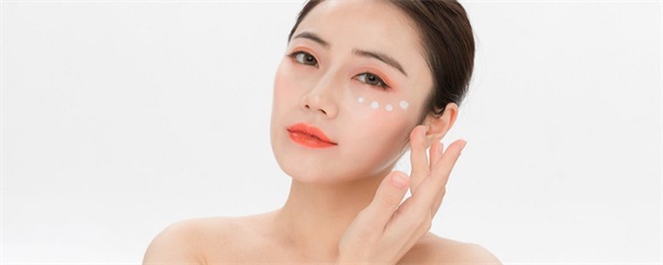 蛋清怎么去眼部细纹，蛋清可以去眼部皱纹吗