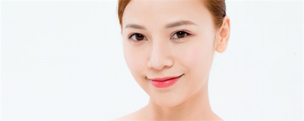 洗脸后如何护肤，洗完脸后的护肤步骤