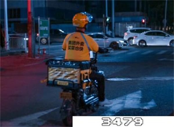 骑手虚假报备怎么处罚，骑手虚假报备处罚100是真的吗