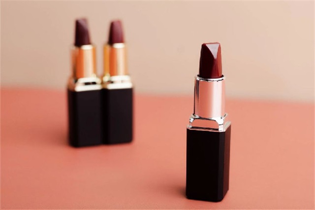 2022口红流行色是什么颜色，2022最火的口红色号
