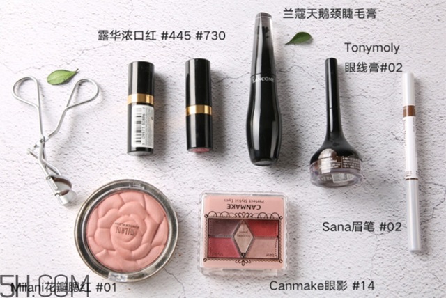 低调又温柔的秋冬妆容，秋冬妆容技巧