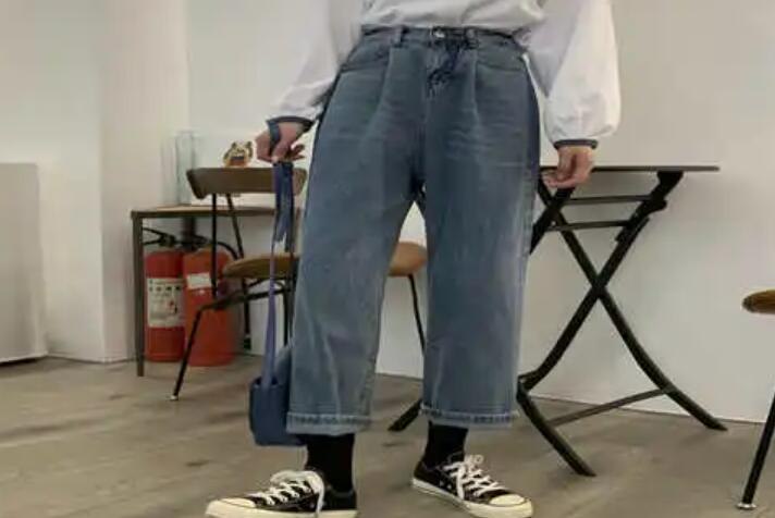 烟管裤和老爹裤的区别