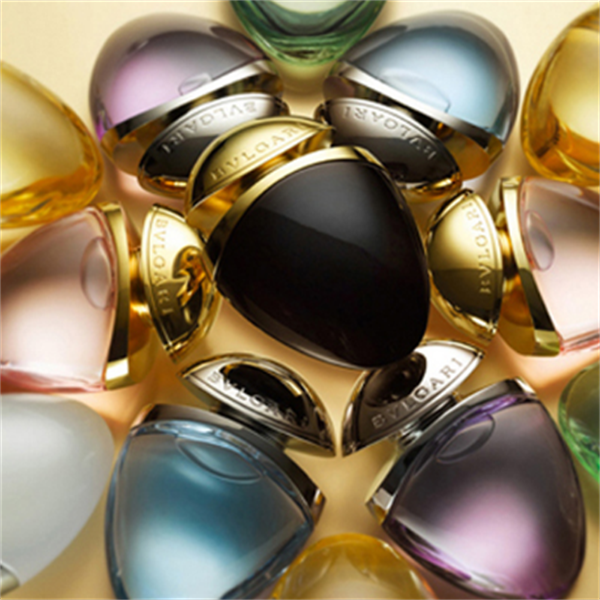 可以采用的治疗方法，日晒斑形成的原因是什么