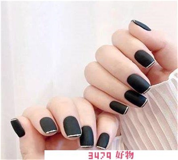 黑黄皮适合奶白色美甲吗，美甲黑色适合黄黑皮肤吗