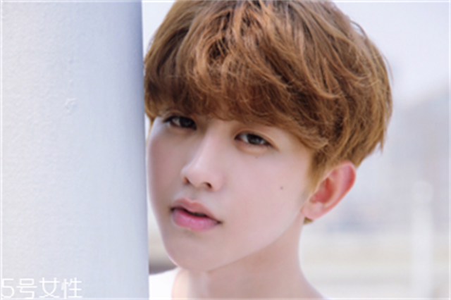 2022新款男生刘海发型，2022年最流行的刘海发型男生